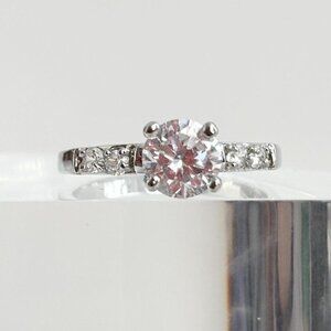 Silver Toned Round Cut Cubic Zirconia Gemstone Vintage Ring - sz 10.75